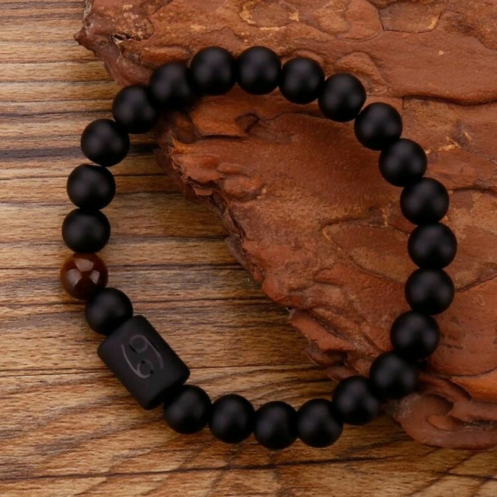 Unisex - Cancer Zodiac Black Beaded Bracelet